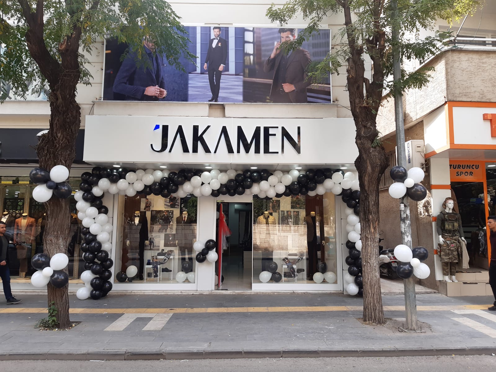 JAKAMEN