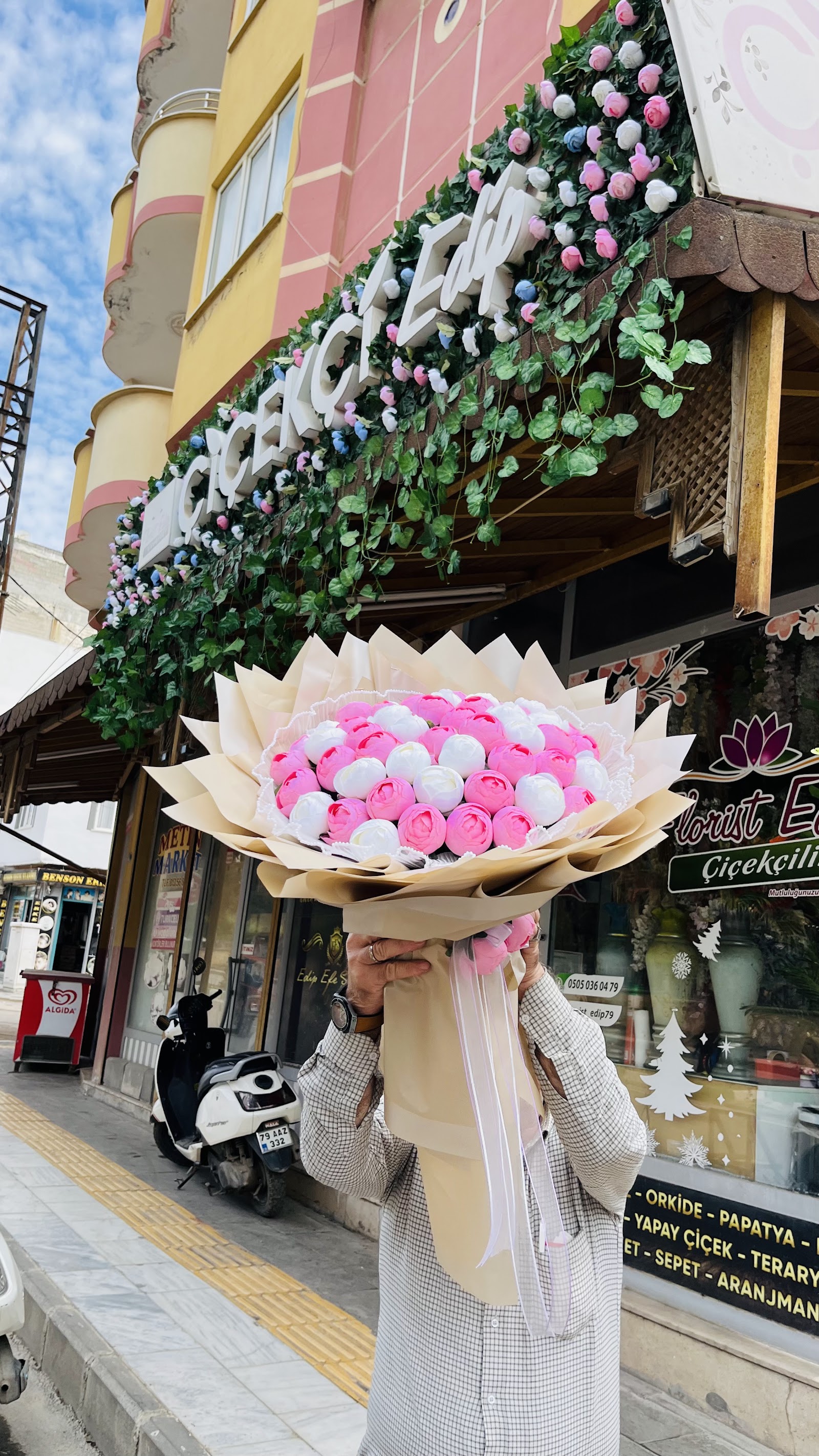 Kilis Çiçekçi
